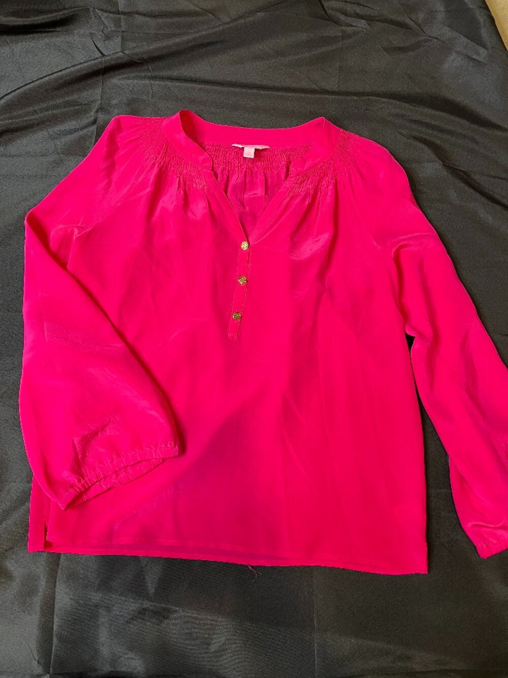 Lilly Pulitzer Elsa Silk Tunic Blouse Smocked Top M Coastal Preppy Luxury Boho